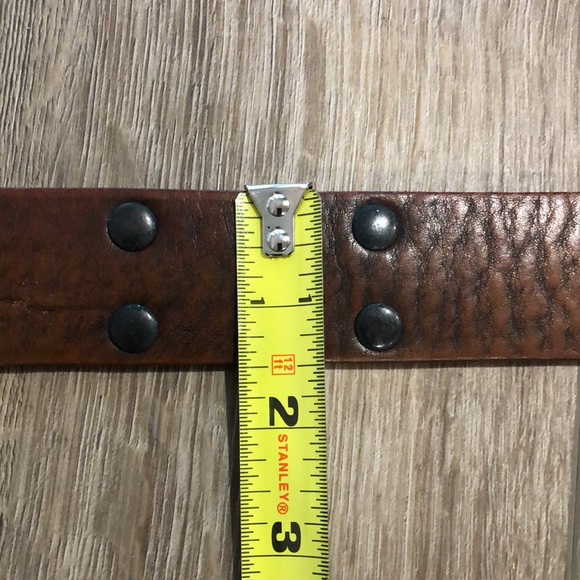 TRAILER Full Grain Studded Textured Leather Belt - Picture 8 of 10
